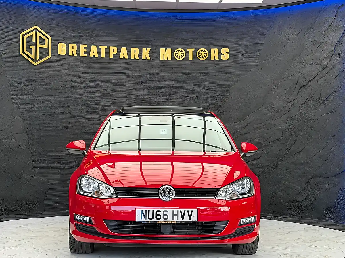 Used 2016 Volkswagen Golf Match Edition Red - Interior and Exterior details 2
