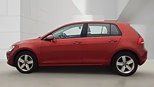 Used 2016 Volkswagen Golf Match Edition Red - Interior and Exterior details 7
