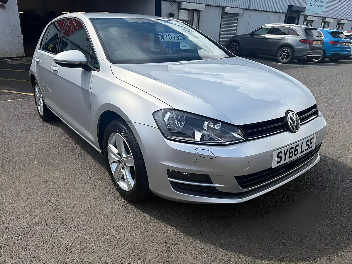 Used 2016 Volkswagen Golf Match Edition Silver - Interior and Exterior details 3