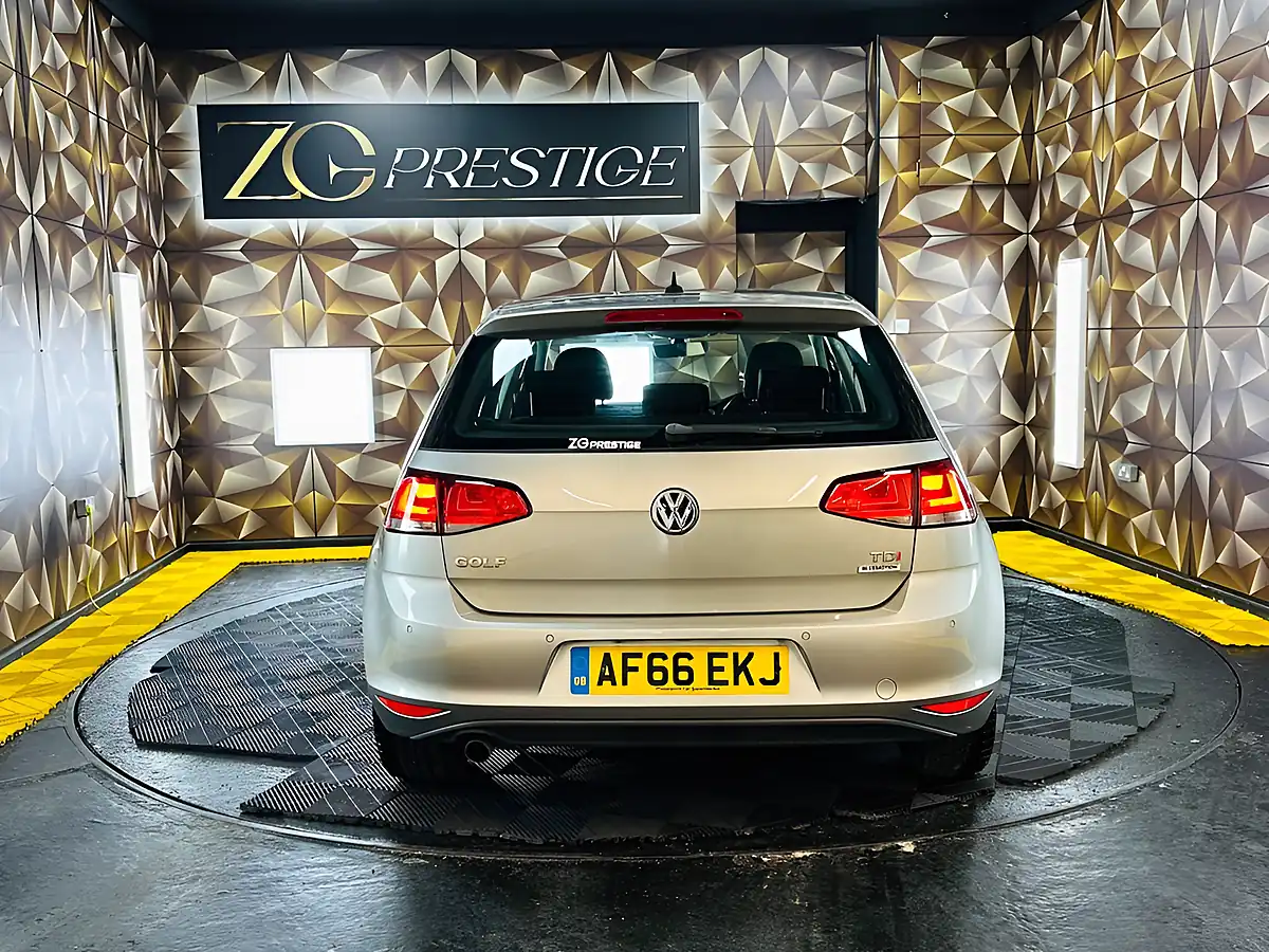Used 2016 Volkswagen Golf Match Edition Silver - Interior and Exterior details 4