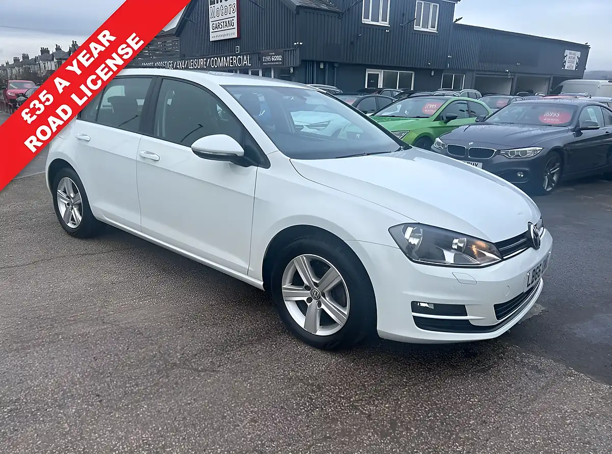 Used 2016 Volkswagen Golf Match Edition White - Front View
