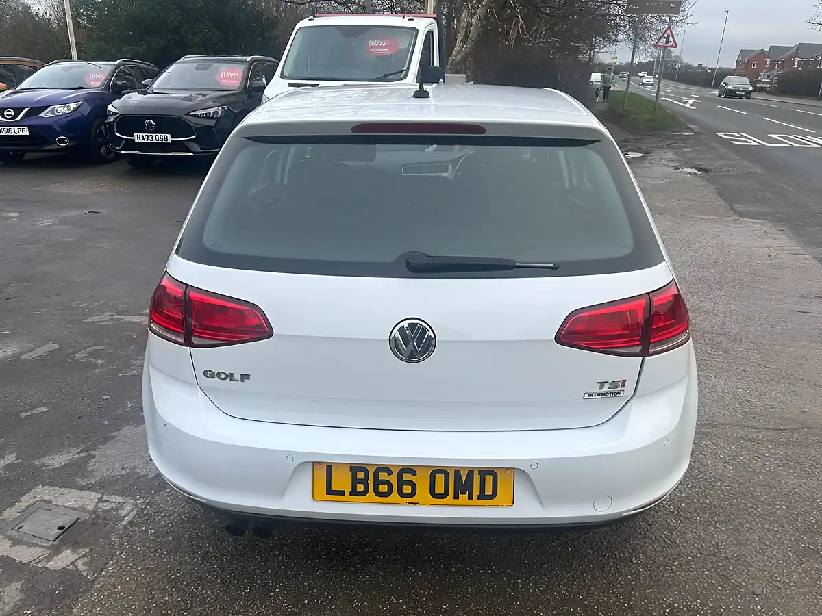 Used 2016 Volkswagen Golf Match Edition White - Interior and Exterior details 15