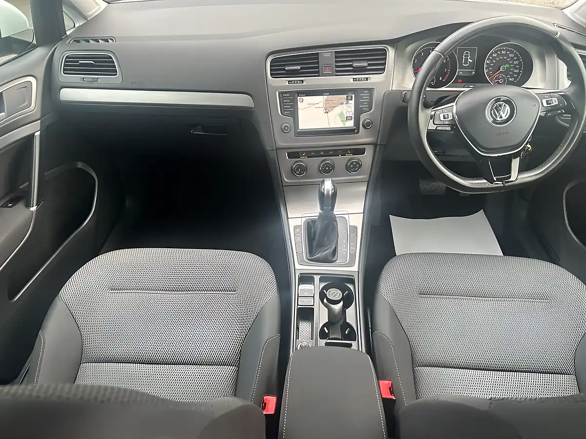 Used 2016 Volkswagen Golf Match Edition White - Interior and Exterior details 7