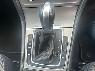 Used 2016 Volkswagen Golf Match Edition White - Interior and Exterior details 8