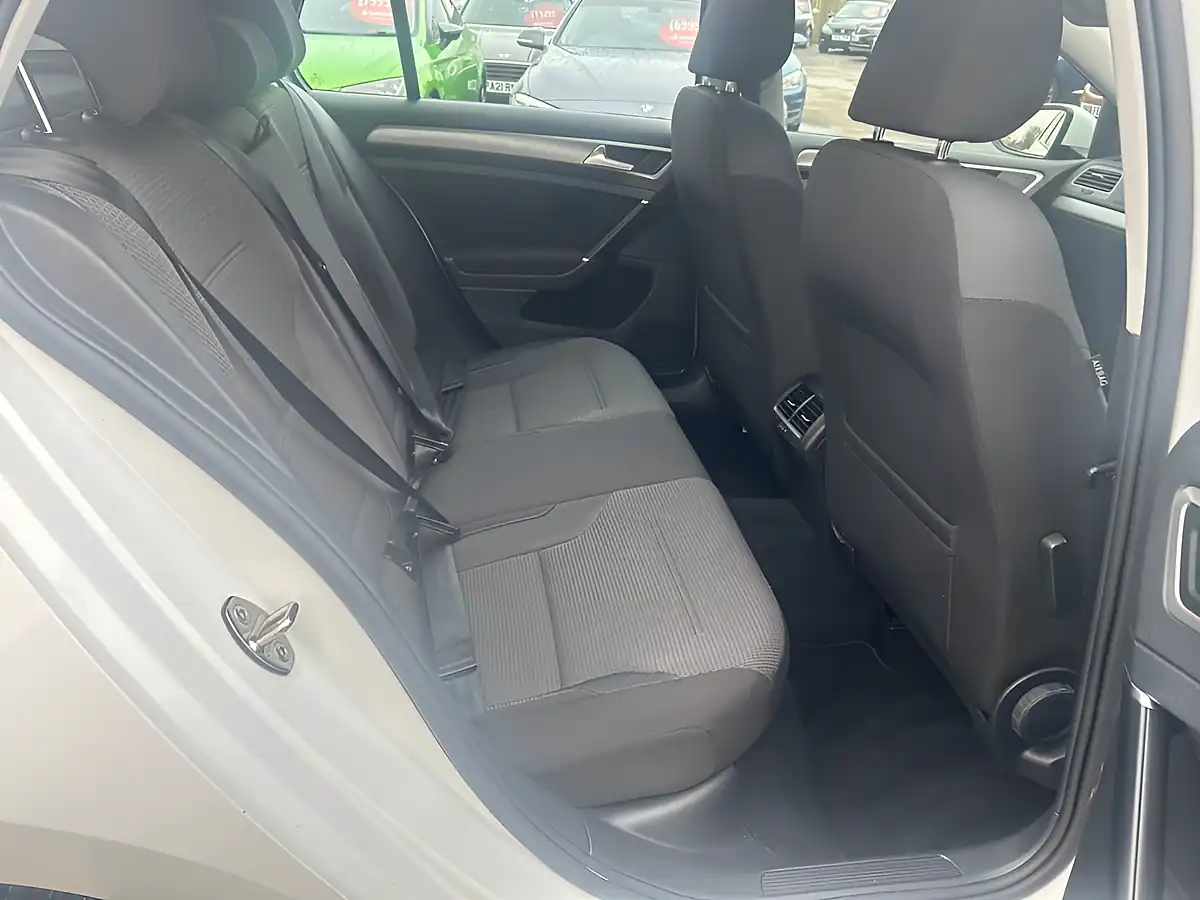 Used 2016 Volkswagen Golf Match Edition White - Interior and Exterior details 9