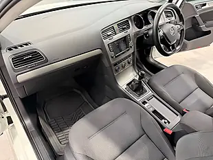 Used 2016 Volkswagen Golf Match Edition White - Interior and Exterior details 4