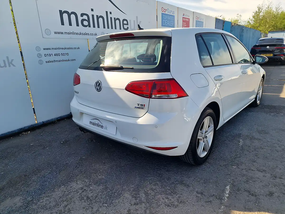 Used 2016 Volkswagen Golf Match Edition White - Interior and Exterior details 13