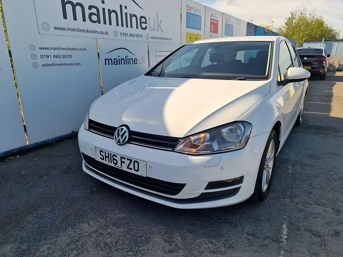 Used 2016 Volkswagen Golf Match Edition White - Interior and Exterior details 2