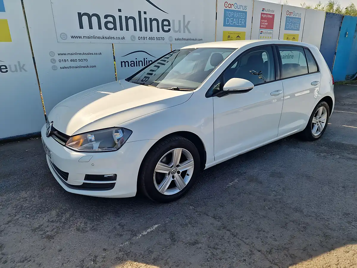 Used 2016 Volkswagen Golf Match Edition White - Interior and Exterior details 7