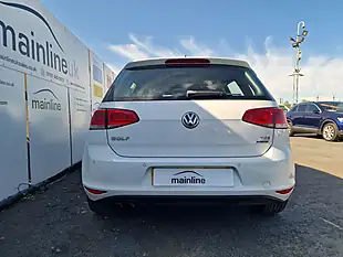 Used 2016 Volkswagen Golf Match Edition White - Interior and Exterior details 9