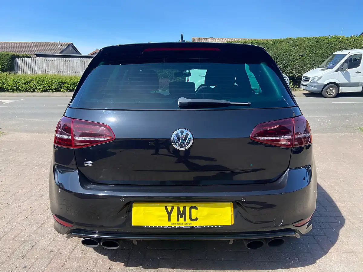 Used 2016 Volkswagen Golf R Black - Interior and Exterior details 15