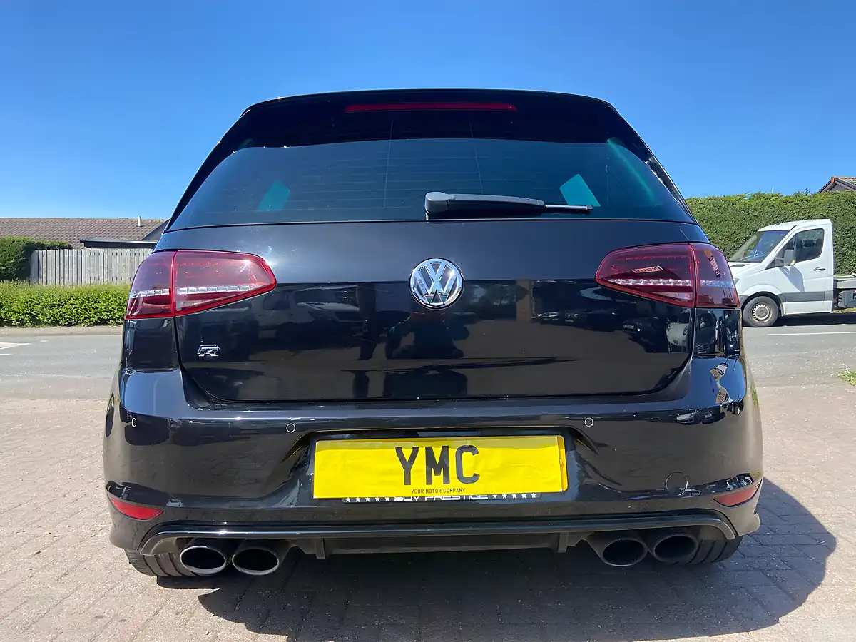 Used 2016 Volkswagen Golf R Black - Interior and Exterior details 16