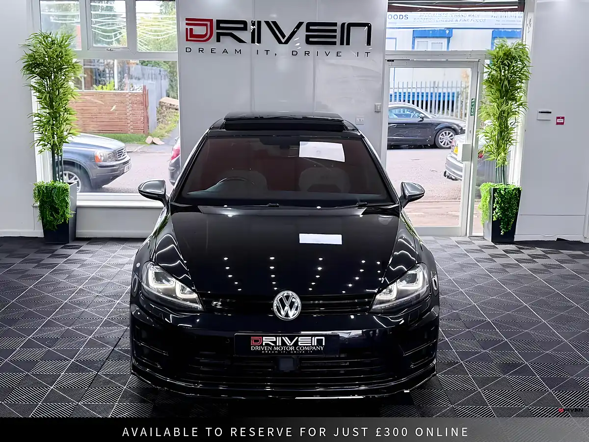 Used 2016 Volkswagen Golf R Black - Interior and Exterior details 3