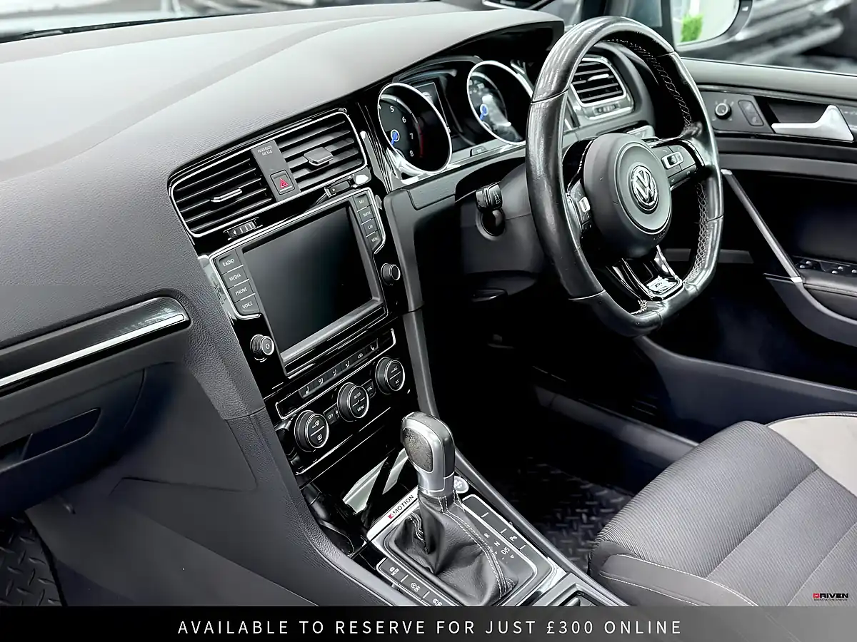 Used 2016 Volkswagen Golf R Black - Interior and Exterior details 5