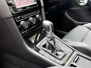 Used 2016 Volkswagen Golf R Blue - Interior and Exterior details 20