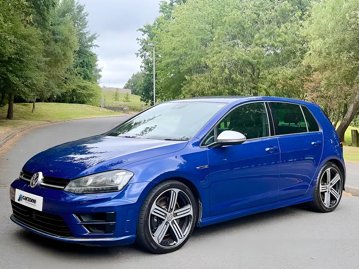 Used 2016 Volkswagen Golf R Blue - Interior and Exterior details 6