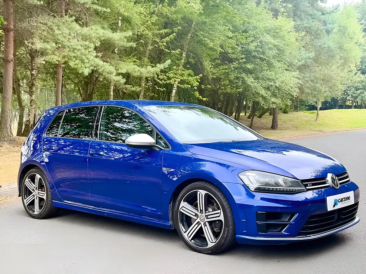 Used 2016 Volkswagen Golf R Blue - Interior and Exterior details 8