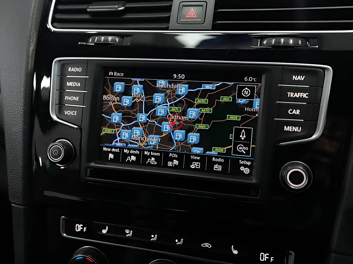 Used 2016 Volkswagen Golf R Deep Black - Interior and Exterior details 18