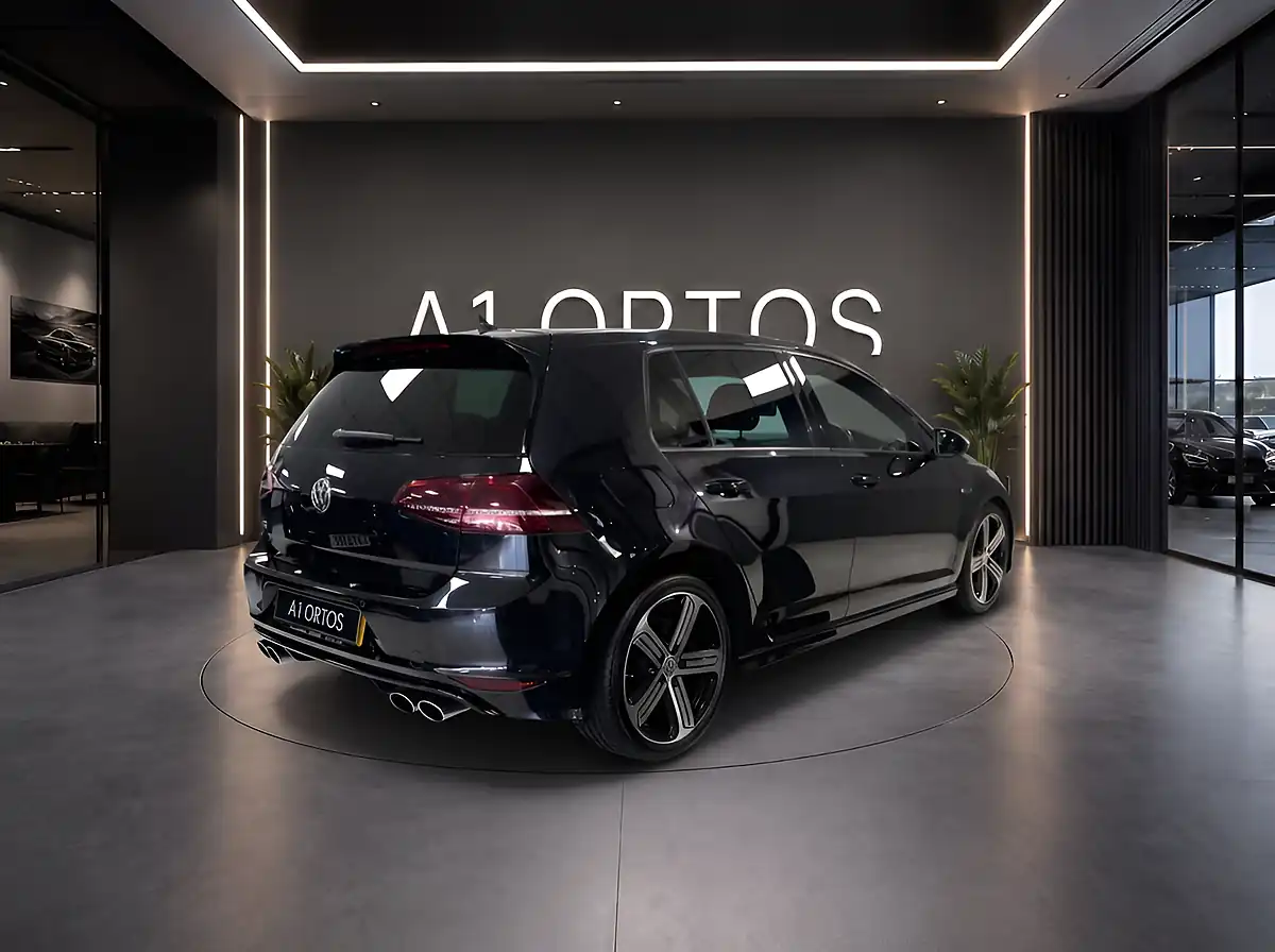 Used 2016 Volkswagen Golf R Deep Black - Interior and Exterior details 8