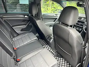 Used 2016 Volkswagen Golf R Estate Carbon Edition Blue Metallic - Interior and Exterior details 17