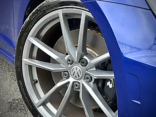 Used 2016 Volkswagen Golf R Estate Carbon Edition Blue Metallic - Interior and Exterior details 5