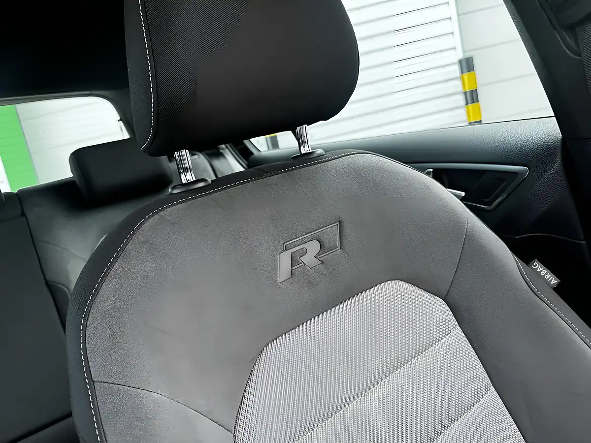 Used 2016 Volkswagen Golf R-Line Edition Black - Interior and Exterior details 16
