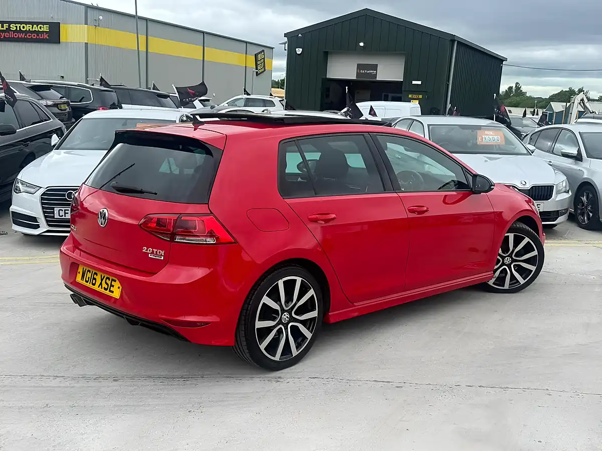 Used 2016 Volkswagen Golf R-Line Edition Red - Interior and Exterior details 11
