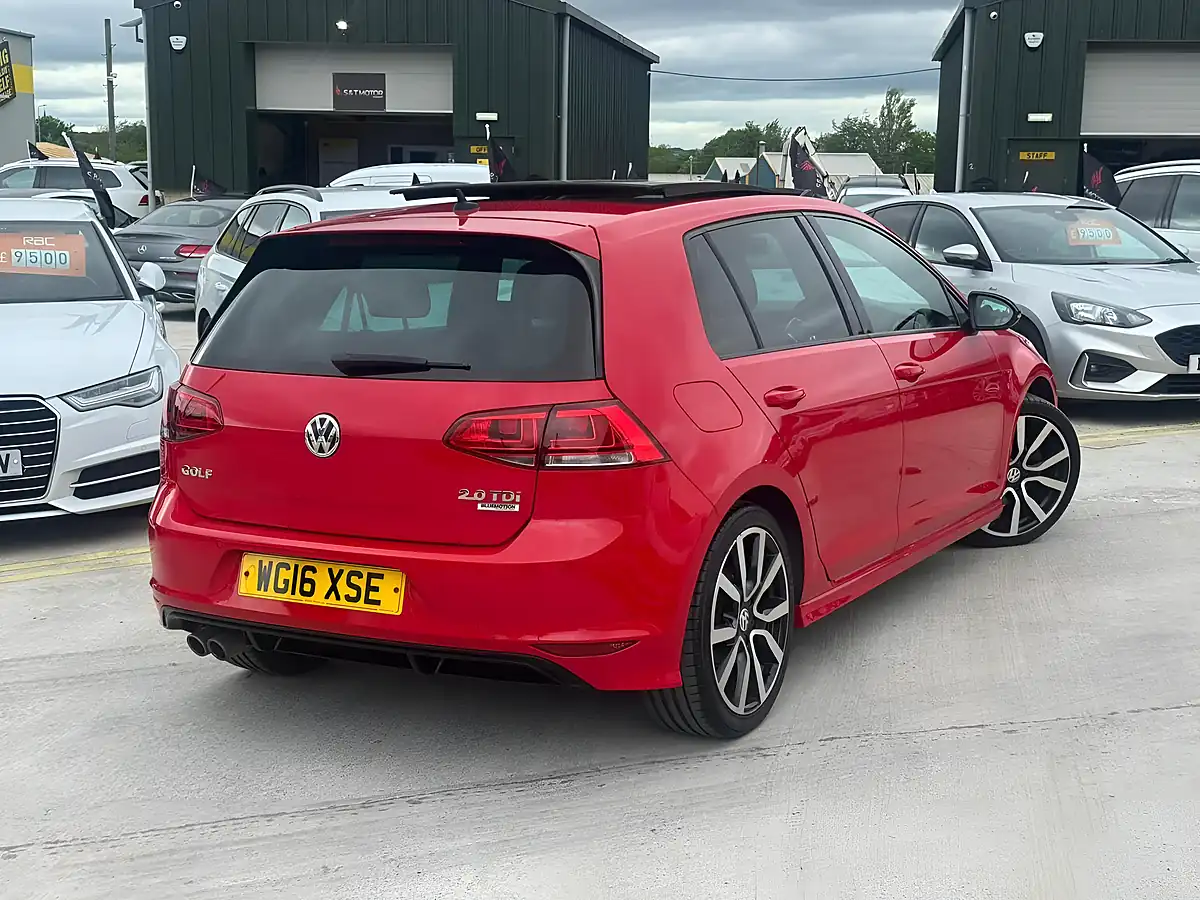 Used 2016 Volkswagen Golf R-Line Edition Red - Interior and Exterior details 12
