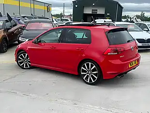 Used 2016 Volkswagen Golf R-Line Edition Red - Interior and Exterior details 5
