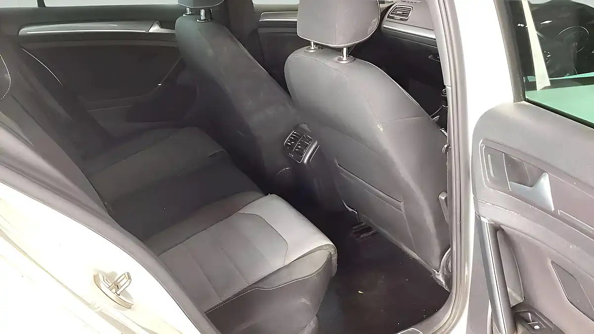 Used 2016 Volkswagen Golf R-Line Edition White - Interior and Exterior details 7