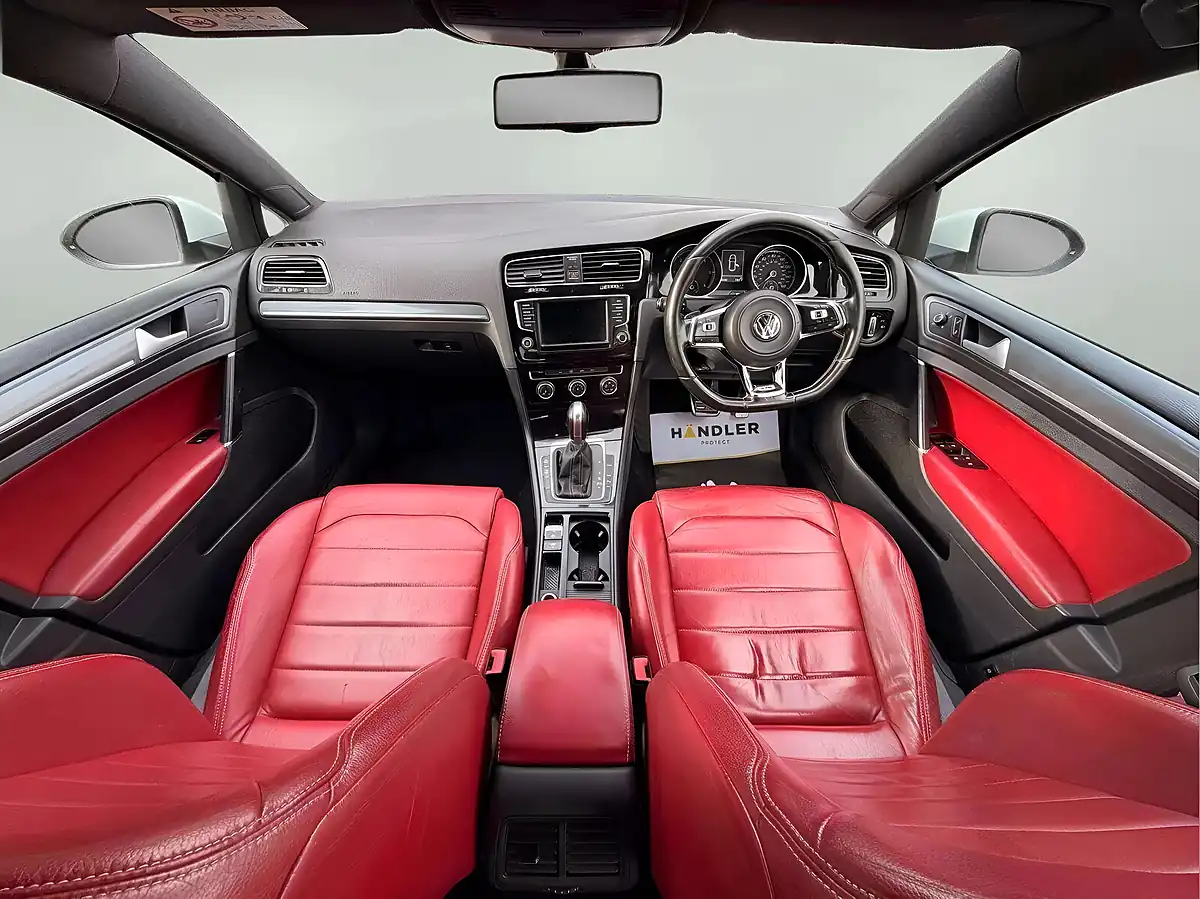 Used 2016 Volkswagen Golf R-Line White - Interior and Exterior details 10