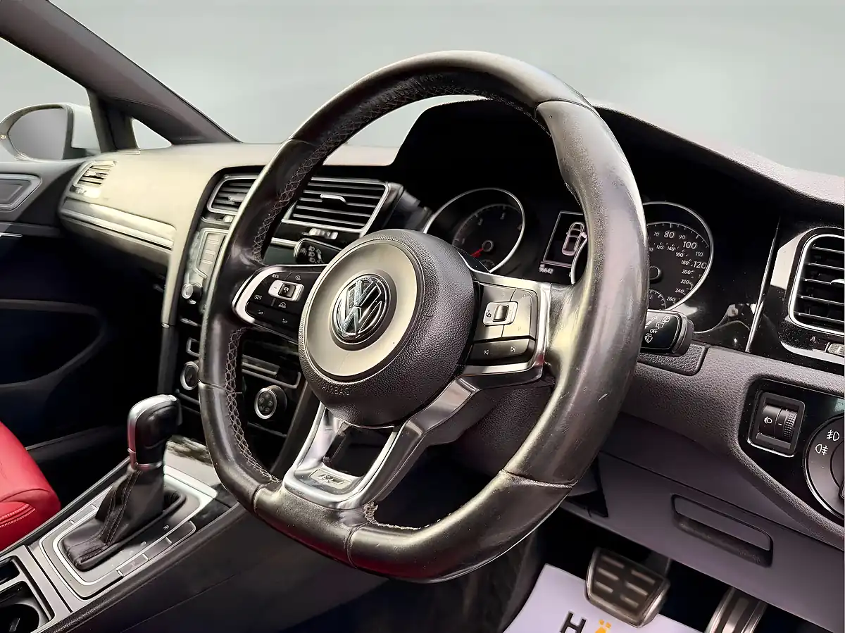 Used 2016 Volkswagen Golf R-Line White - Interior and Exterior details 14
