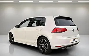 Used 2016 Volkswagen Golf R-Line White - Interior and Exterior details 7