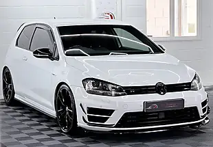 Used 2016 Volkswagen Golf R Oryx White - Interior and Exterior details 4