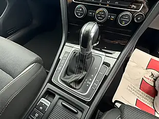 Used 2016 Volkswagen Golf R White - Interior and Exterior details 17