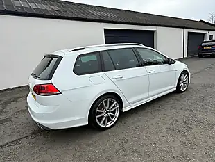 Used 2016 Volkswagen Golf R White - Interior and Exterior details 3