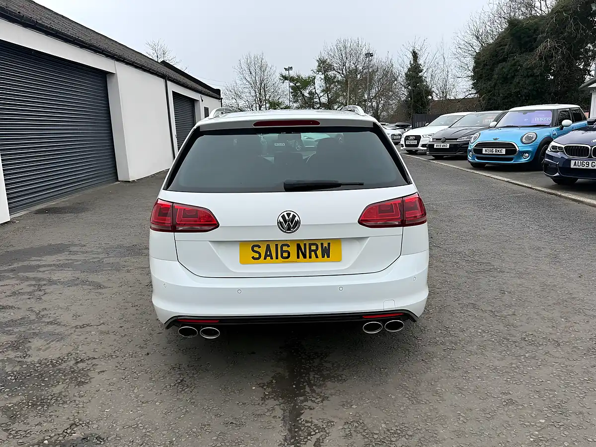 Used 2016 Volkswagen Golf R White - Interior and Exterior details 5