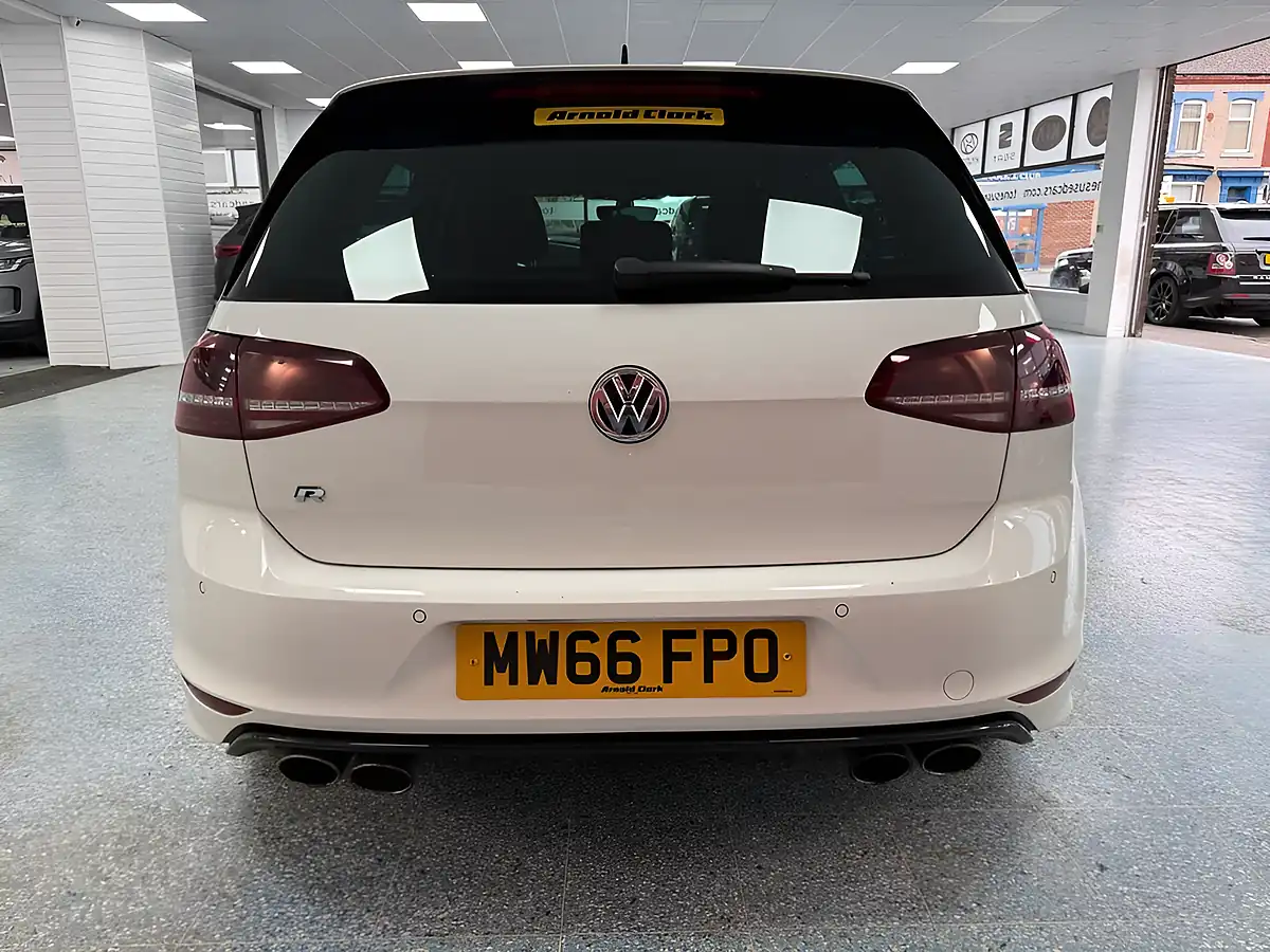 Used 2016 Volkswagen Golf R White - Interior and Exterior details 8