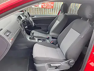 Used 2016 Volkswagen Golf S Red - Interior and Exterior details 17