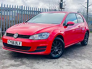 Used 2016 Volkswagen Golf S Red - Interior and Exterior details 2