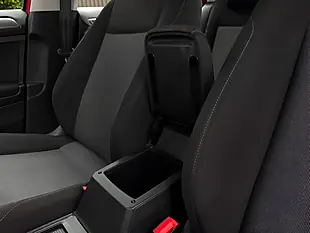 Used 2016 Volkswagen Golf S Red - Interior and Exterior details 16