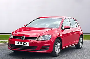 Used 2016 Volkswagen Golf S Red - Interior and Exterior details 3