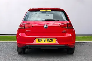 Used 2016 Volkswagen Golf S Red - Interior and Exterior details 6