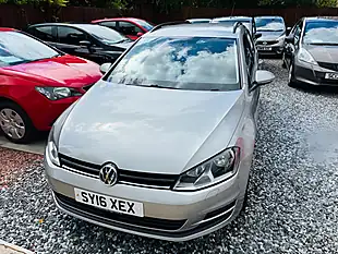 Used 2016 Volkswagen Golf Se Silver - Interior and Exterior details 7
