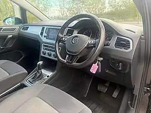 Used 2016 Volkswagen Golf Sv Se Black - Interior and Exterior details 17