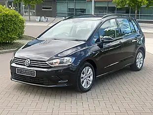 Used 2016 Volkswagen Golf Sv Se Black - Interior and Exterior details 7