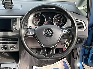 Used 2016 Volkswagen Golf Sv Se Blue - Interior and Exterior details 18