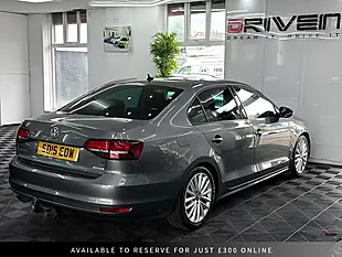 Used 2016 Volkswagen Jetta Se Grey - Interior and Exterior details 12