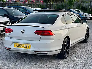 Used 2016 Volkswagen Passat Advance White - Interior and Exterior details 6