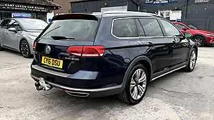 Used 2016 Volkswagen Passat Alltrack Blue - Interior and Exterior details 3